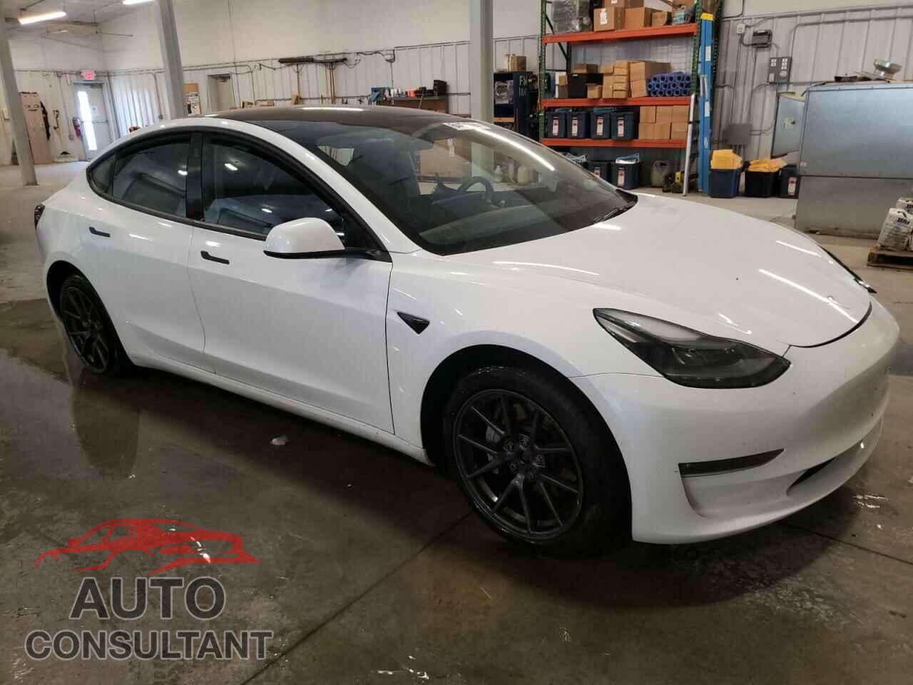 TESLA MODEL 3 2022 - 5YJ3E1EB4NF120035