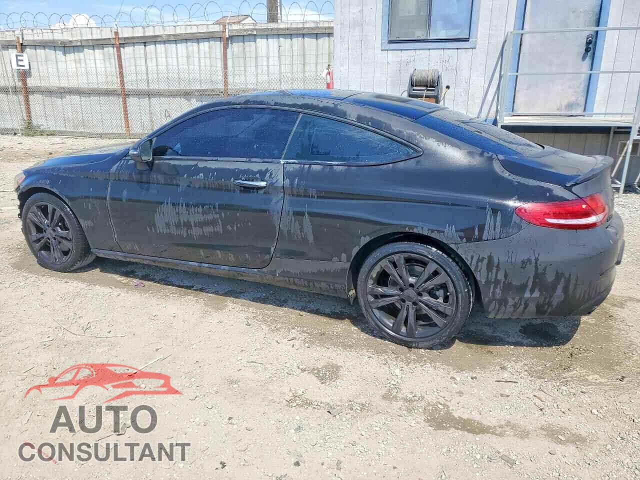 MERCEDES-BENZ C-CLASS 2017 - WDDWJ4KB4HF458832