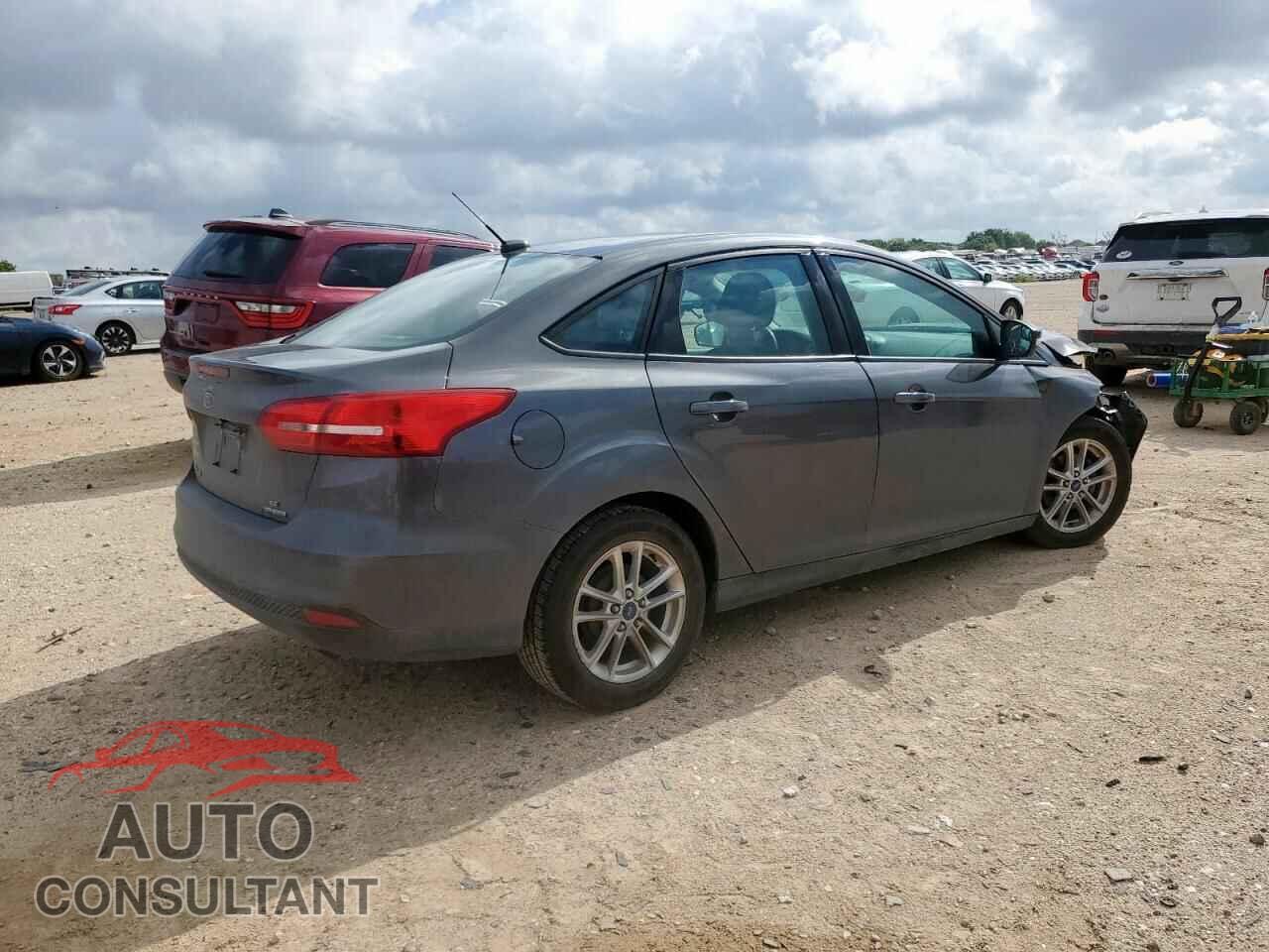 FORD FOCUS 2016 - 1FADP3F26GL251790