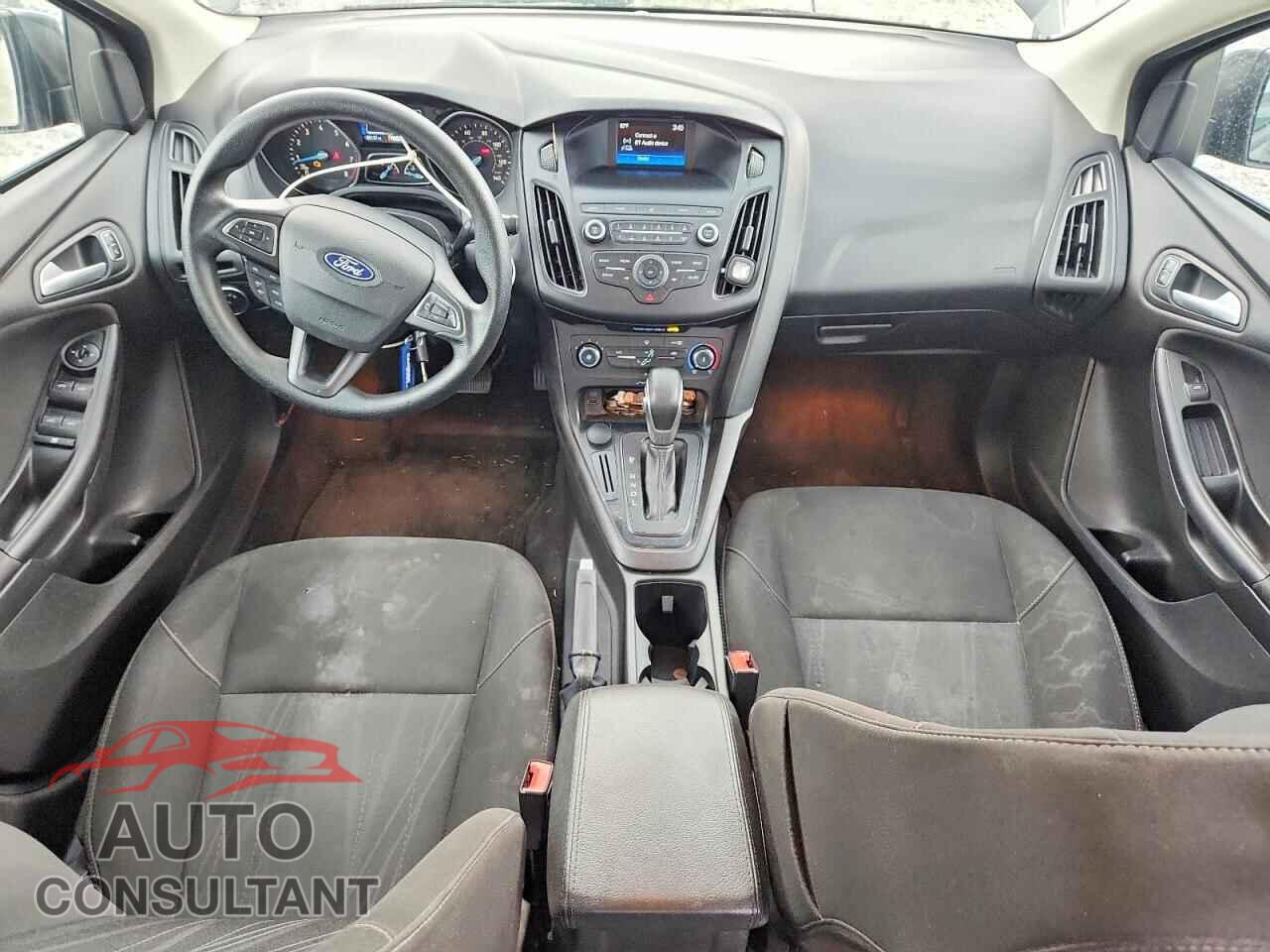 FORD FOCUS 2018 - 1FADP3F22JL234508