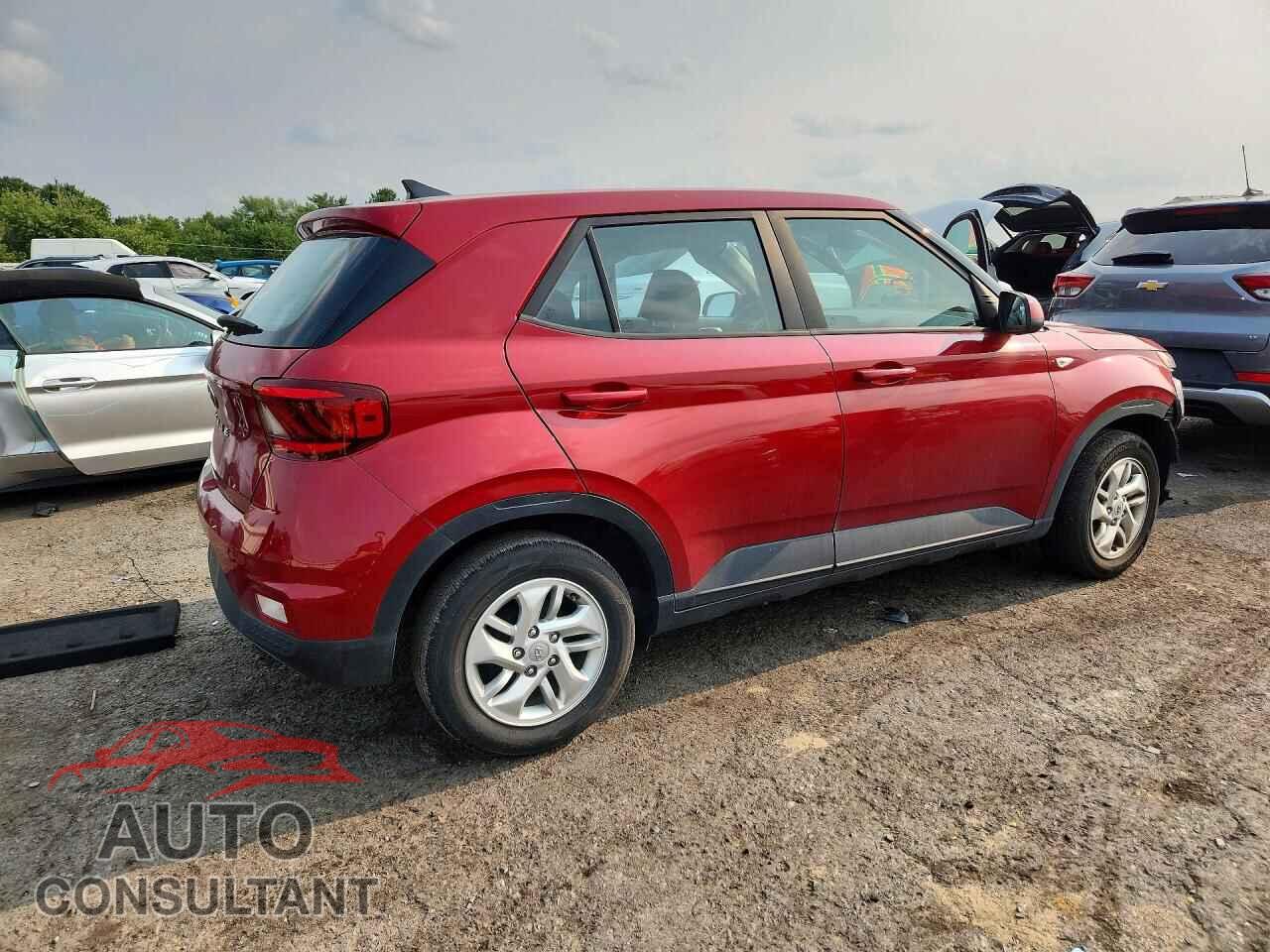 HYUNDAI VENUE 2022 - KMHRB8A33NU201136