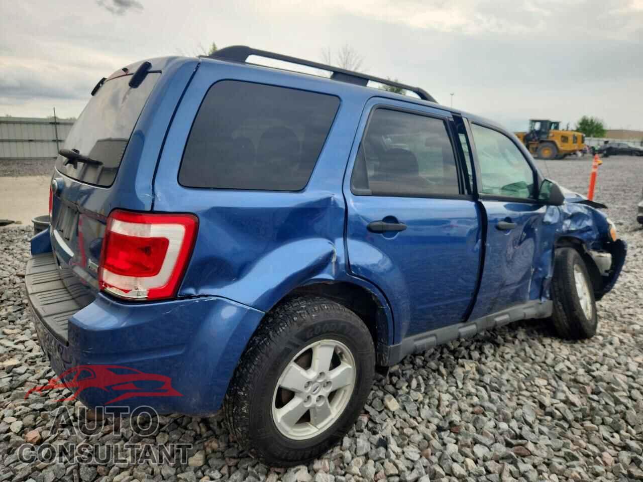 FORD ESCAPE 2010 - 1FMCU9DG8AKB60593