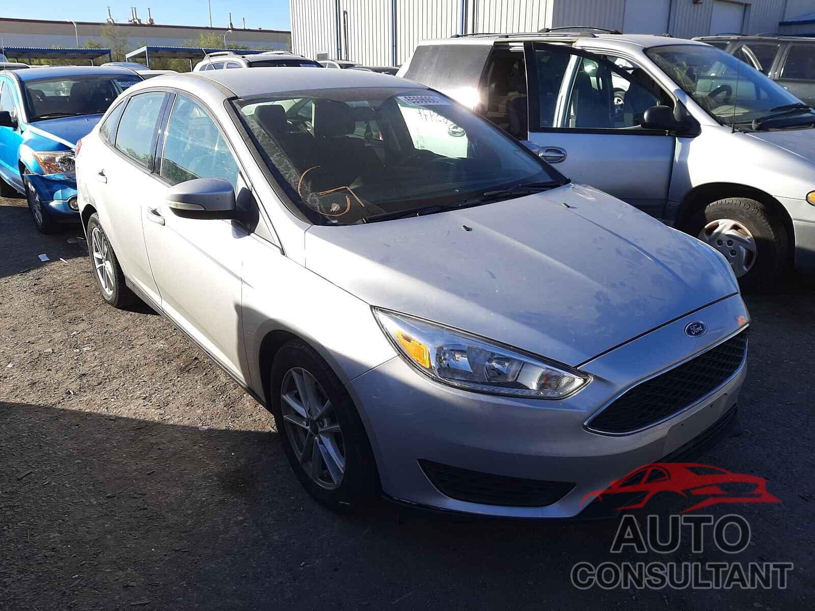 FORD FOCUS 2017 - 1FADP3F2XHL271624