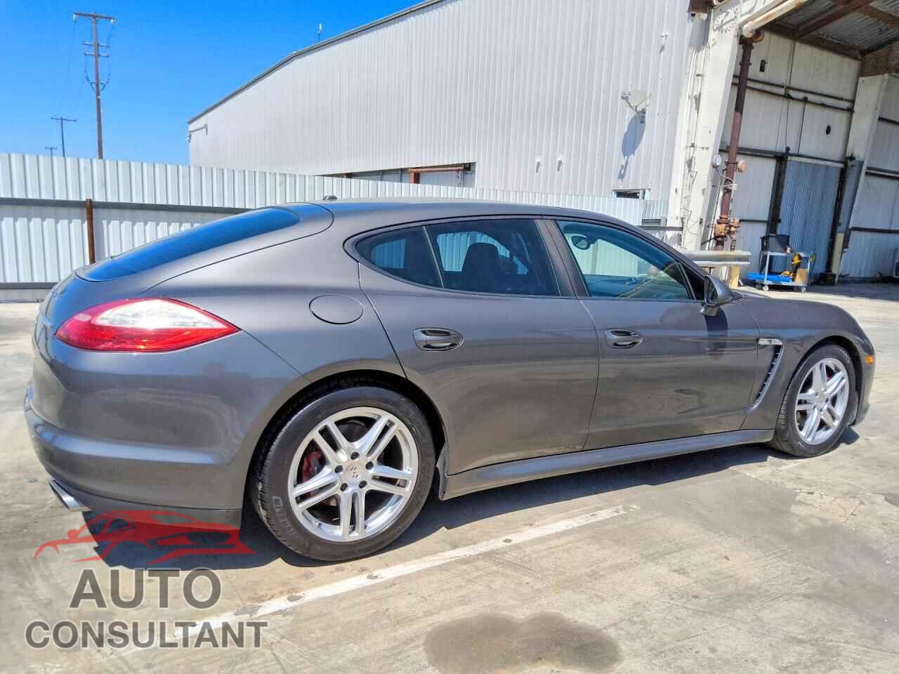 PORSCHE PANAMERA 2013 - WP0AA2A70DL013943