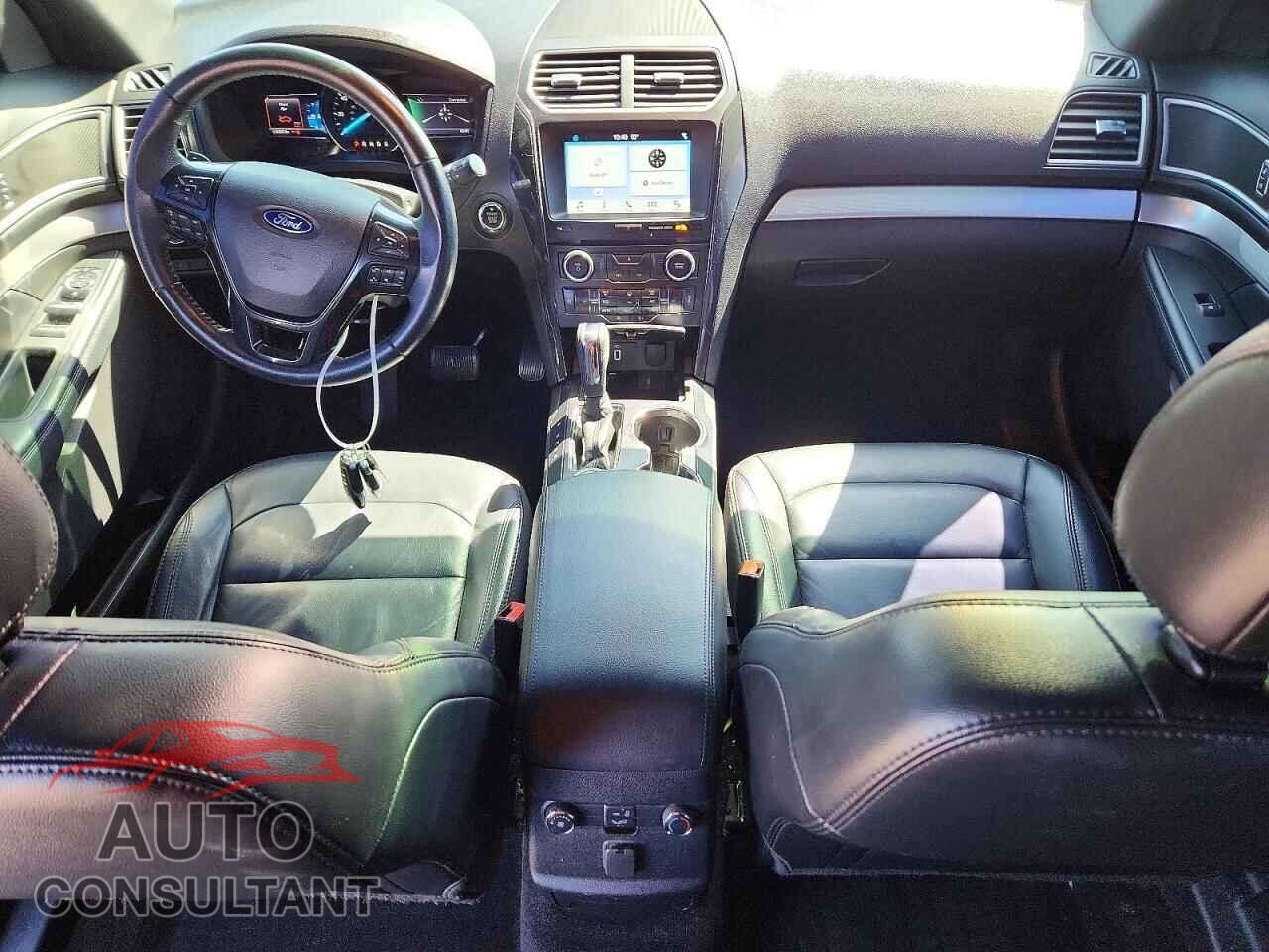 FORD EXPLORER 2017 - 1FM5K8D86HGB79111