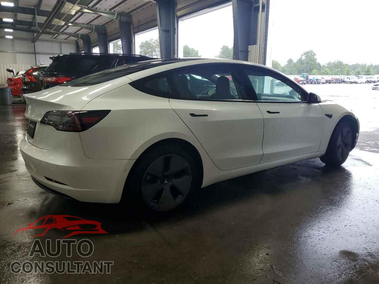 TESLA MODEL 3 2021 - 5YJ3E1EA4MF915284