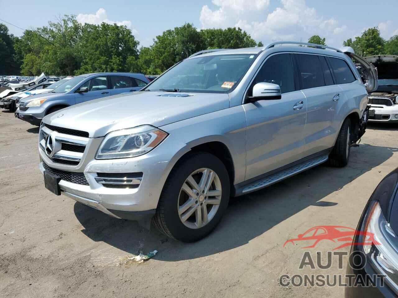 MERCEDES-BENZ GL-CLASS 2016 - 4JGDF6EE0GA668453