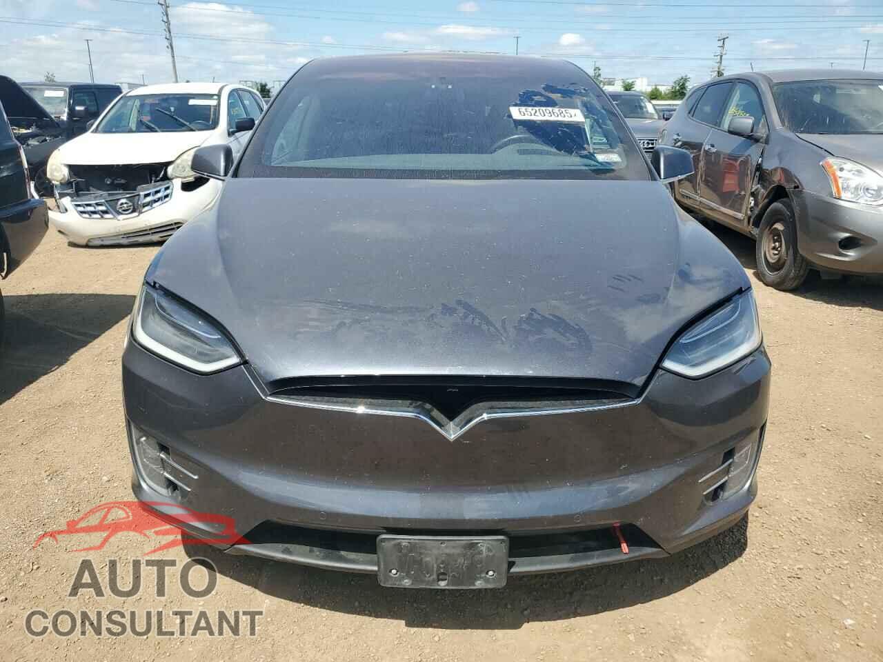TESLA MODEL X 2016 - 5YJXCAE21GF004365