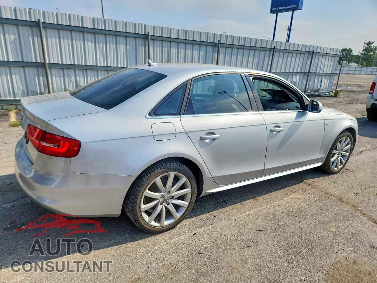 AUDI A4 2014 - WAUAFAFL0EA042127