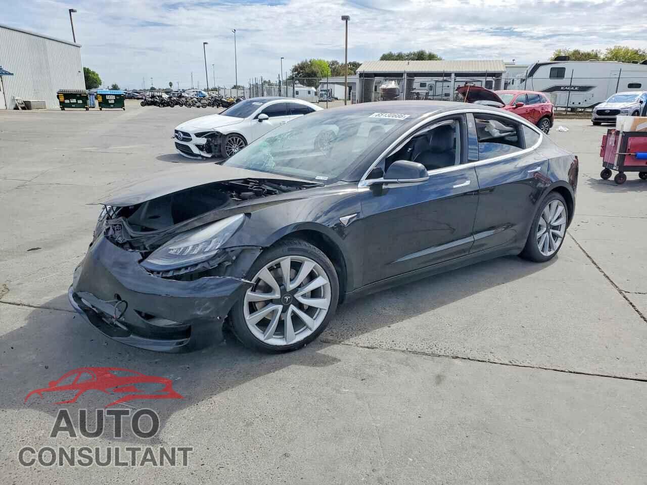 TESLA MODEL 3 2018 - 5YJ3E1EB5JF144273