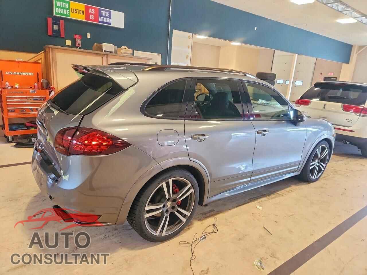 PORSCHE CAYENNE 2013 - WP1AD2A20DLA77572