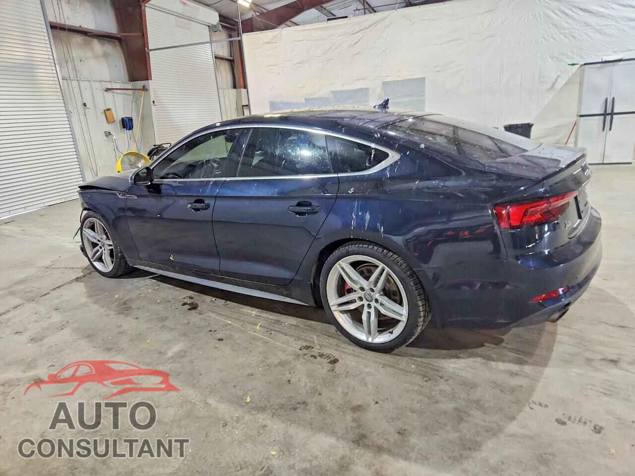 AUDI A5 2018 - WAUENCF55JA017901