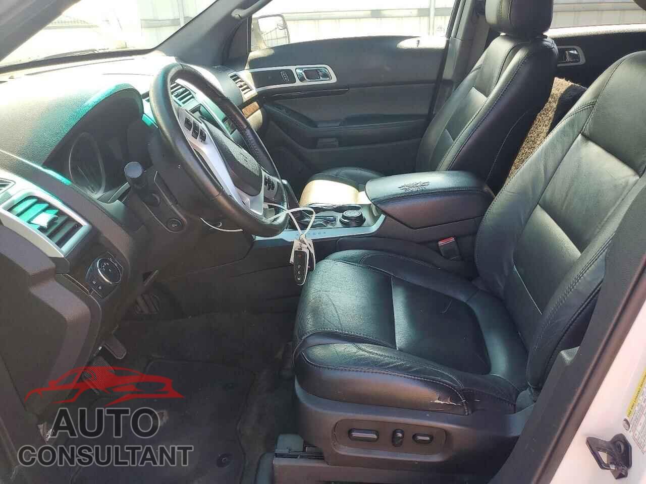 FORD EXPLORER 2015 - 1FM5K8F86FGA56483