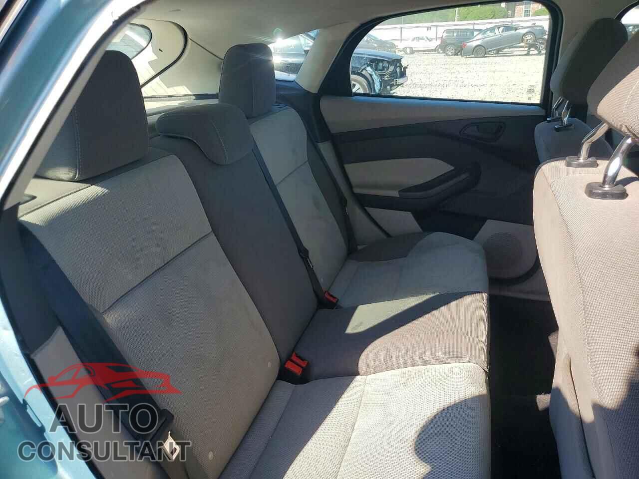 FORD FOCUS 2012 - 1FAHP3K2XCL351585