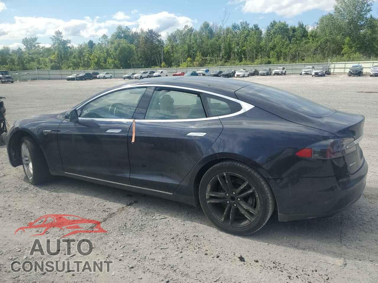 TESLA MODEL S 2014 - 5YJSA1H19EFP35173