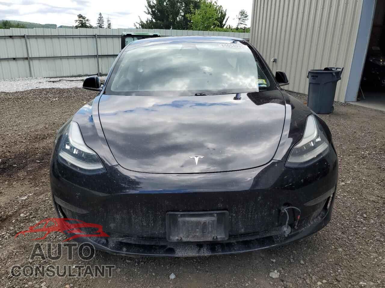 TESLA MODEL 3 2018 - 5YJ3E1EB0JF144276