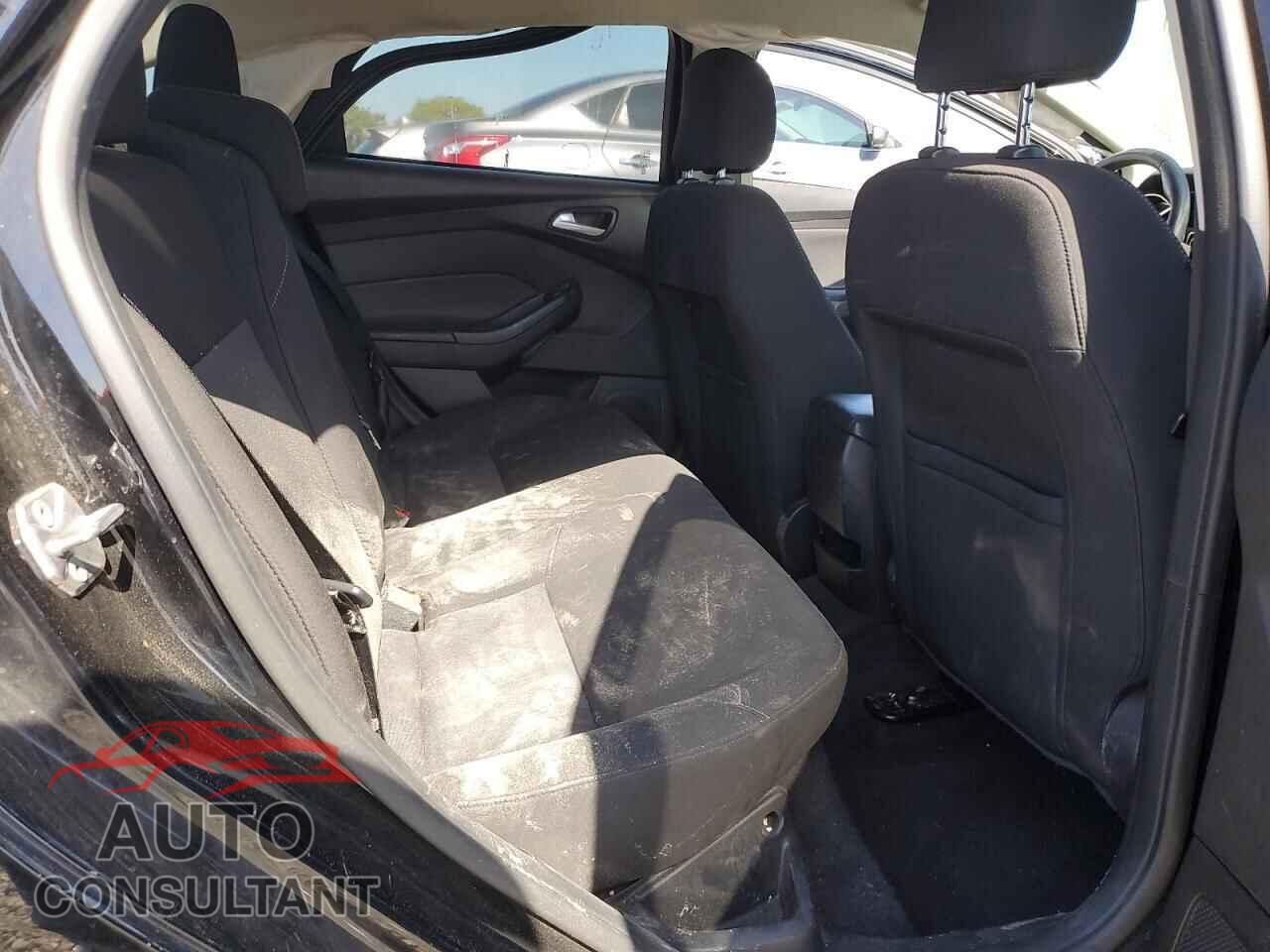 FORD FOCUS 2016 - 1FADP3F29GL203376
