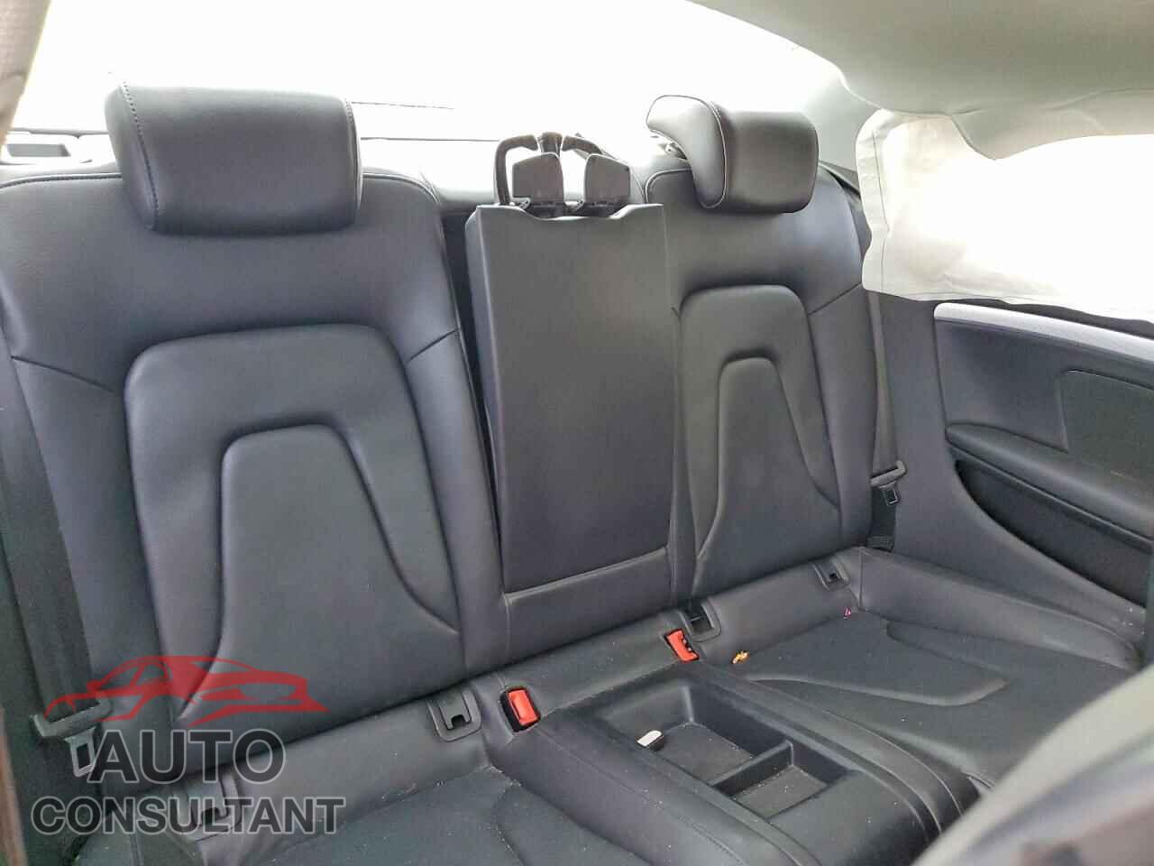 AUDI A5 2011 - WAUCFAFR3BA053213