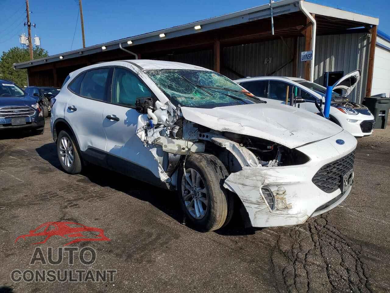 FORD ESCAPE 2020 - 1FMCU9F60LUA18945