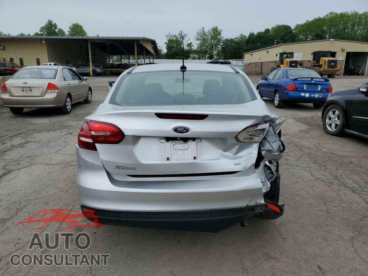 FORD FOCUS 2017 - 1FADP3F20HL281160