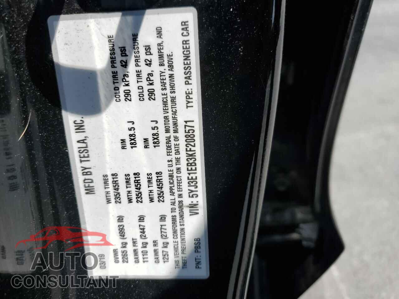 TESLA MODEL 3 2019 - 5YJ3E1EB3KF208571