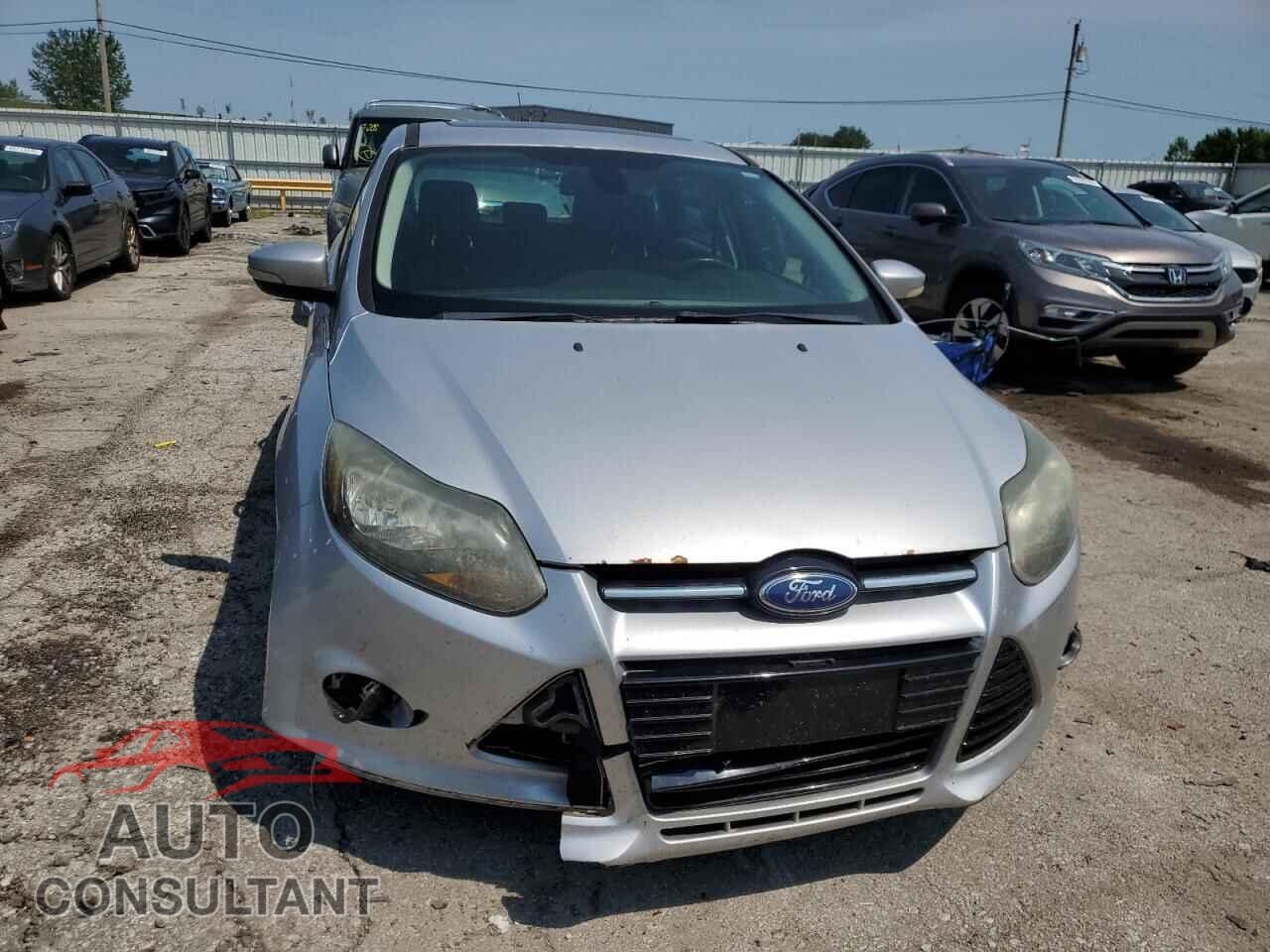 FORD FOCUS 2012 - 1FAHP3N26CL173914