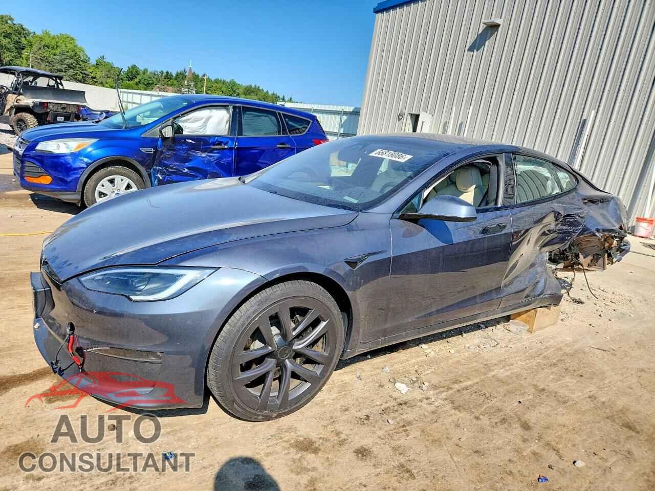 TESLA MODEL S 2023 - 5YJSA1E54PF520164