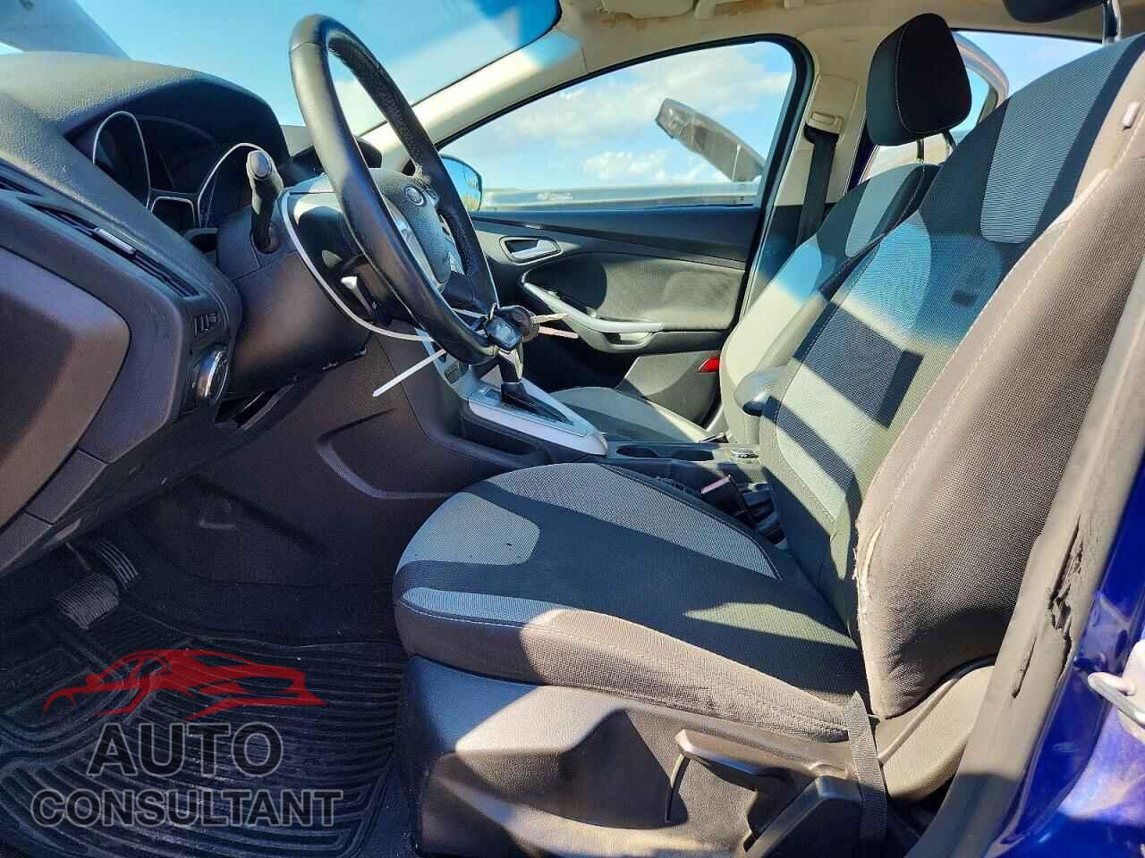 FORD FOCUS 2012 - 1FAHP3K21CL351782