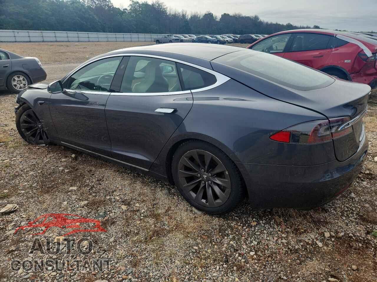 TESLA MODEL S 2019 - 5YJSA1E28KF333850