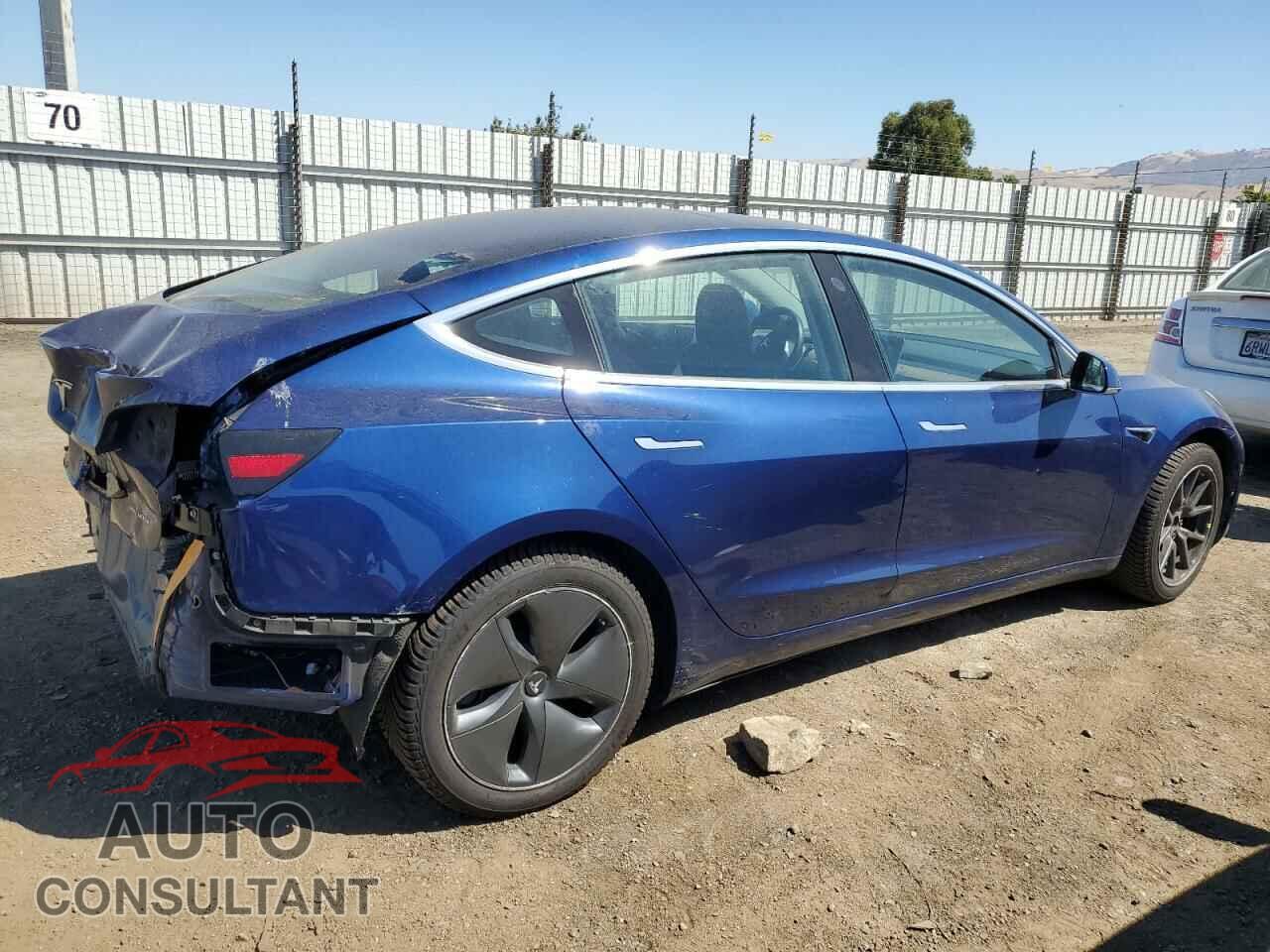 TESLA MODEL 3 2019 - 5YJ3E1EB4KF361475