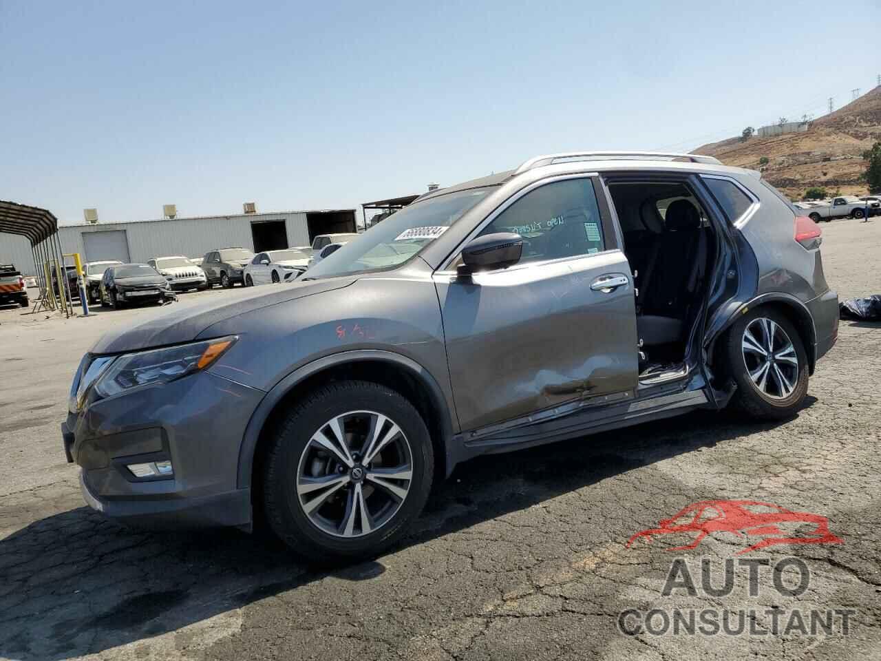 NISSAN ROGUE 2017 - 5N1AT2MT2HC817956