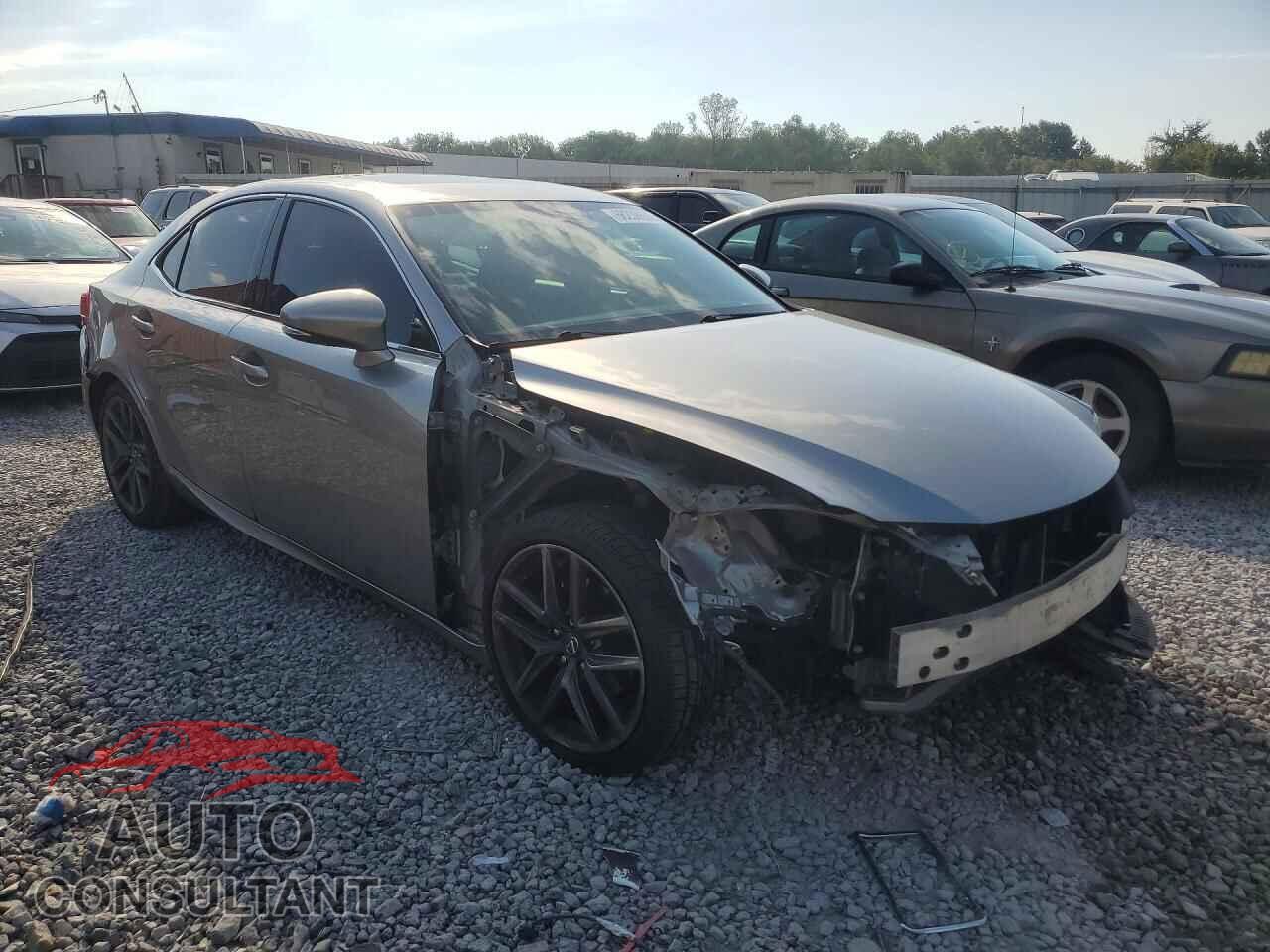 LEXUS IS 2015 - JTHBF1D20F5059570