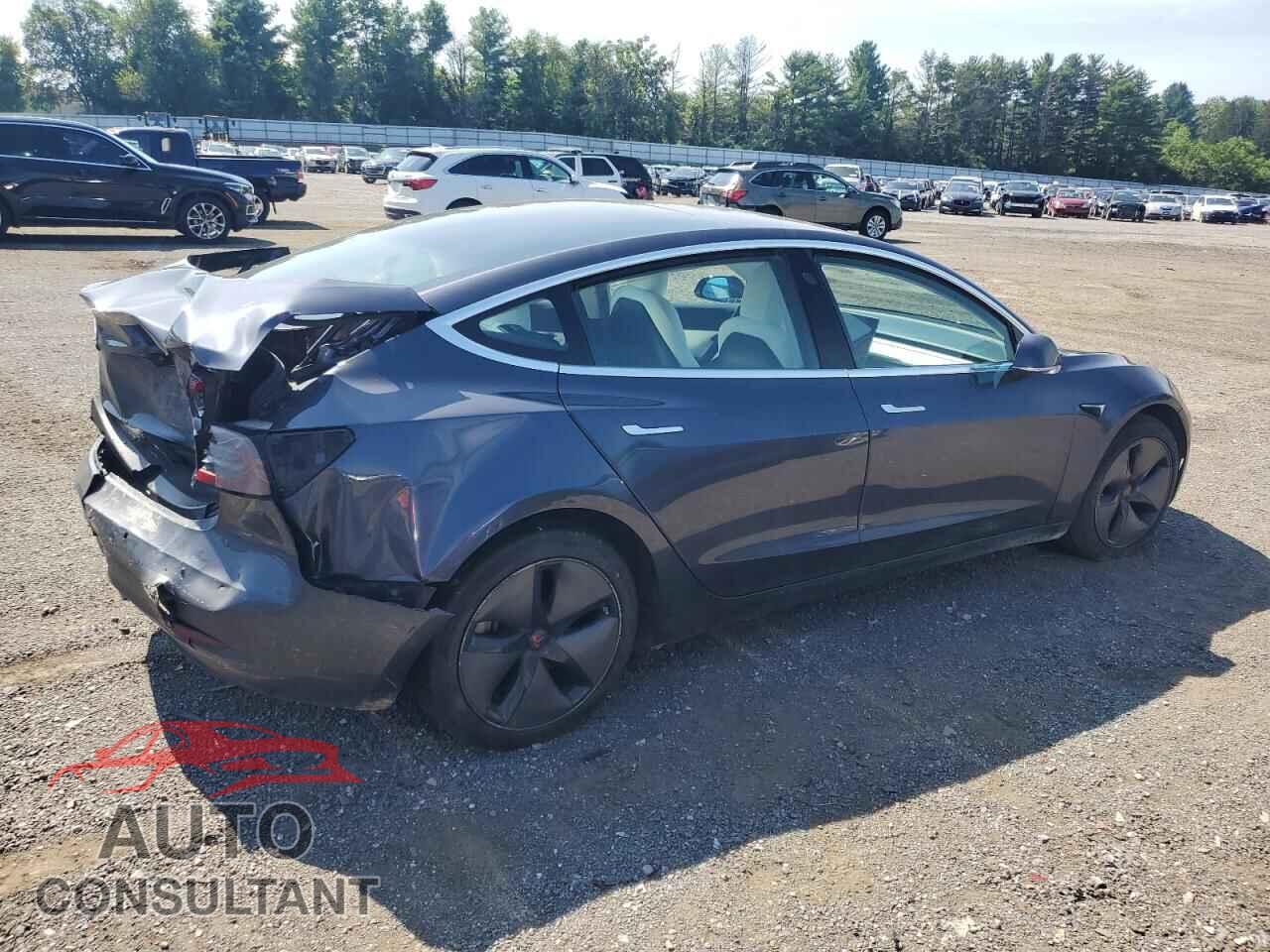 TESLA MODEL 3 2018 - 5YJ3E1EB6JF099375