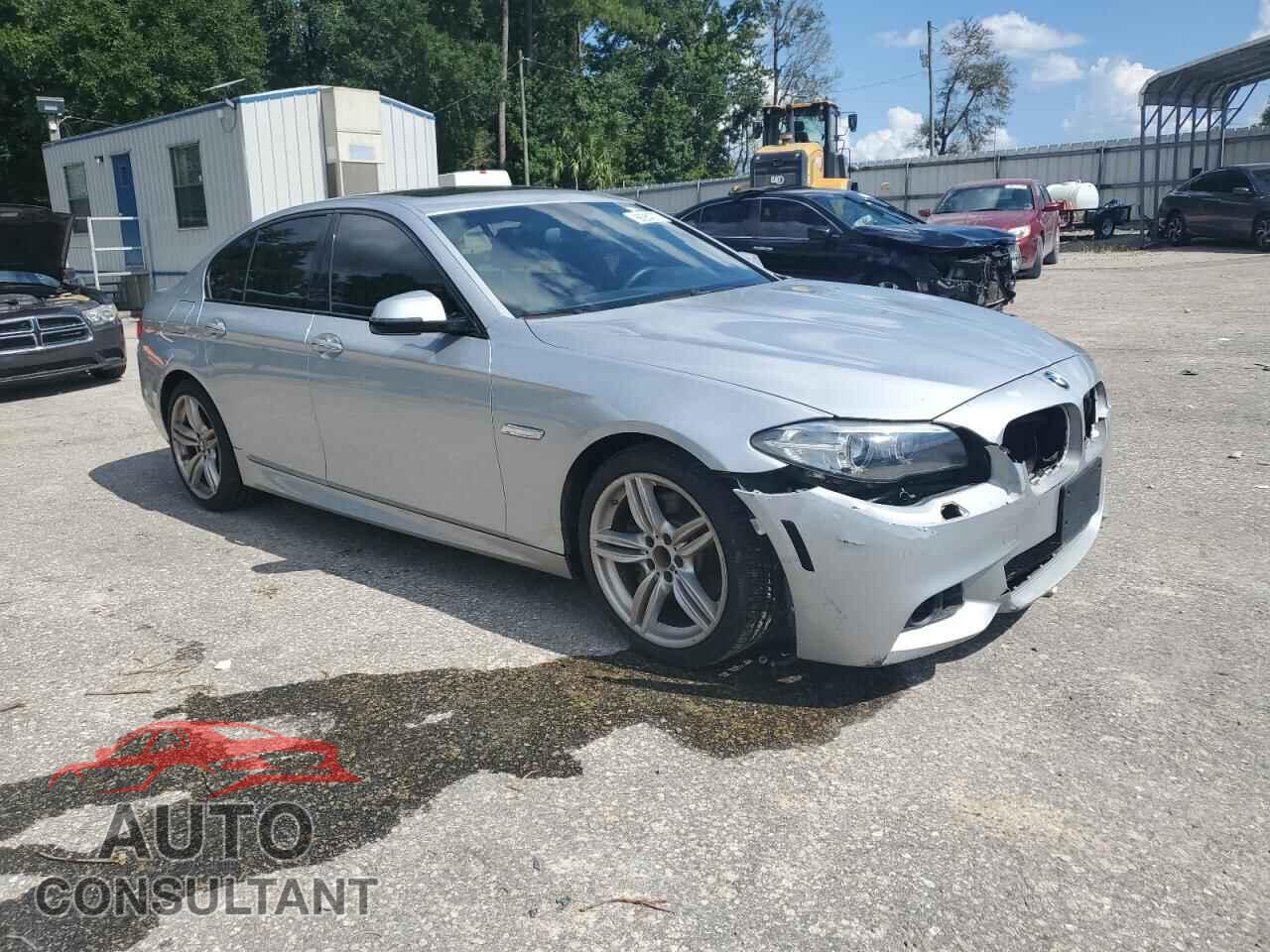 BMW 5 SERIES 2016 - WBAFV3C58GD687247