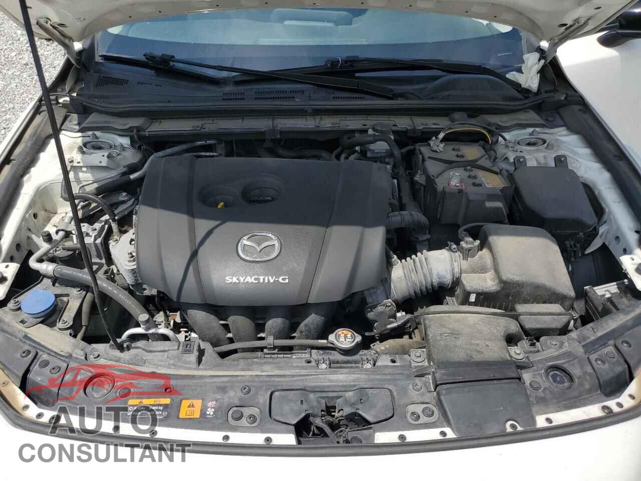 MAZDA 3 2021 - JM1BPABL2M1334046