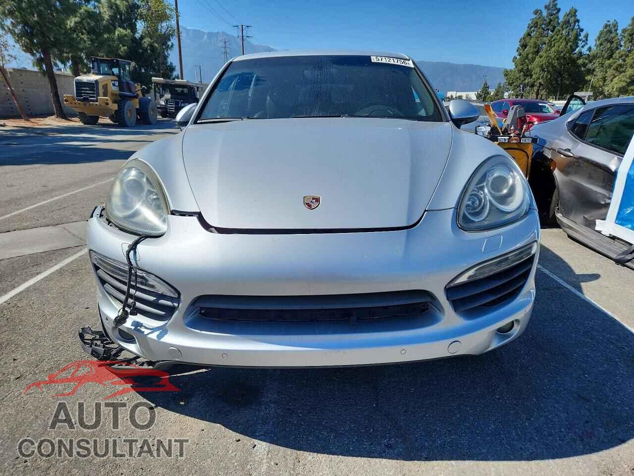 PORSCHE CAYENNE 2012 - WP1AE2A25CLA93083