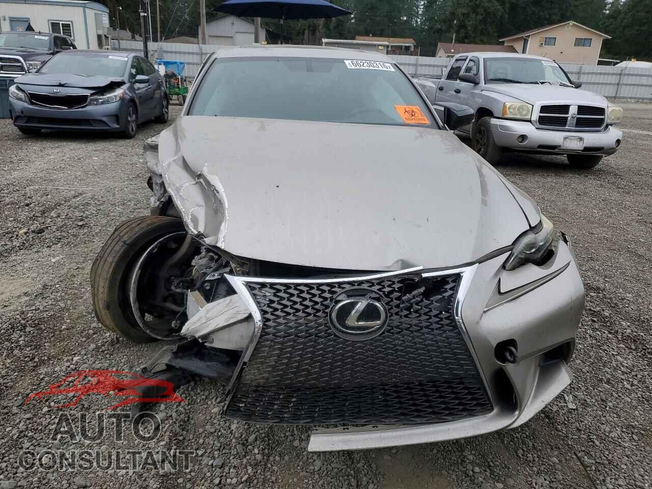LEXUS IS 2015 - JTHBF1D25F5052050