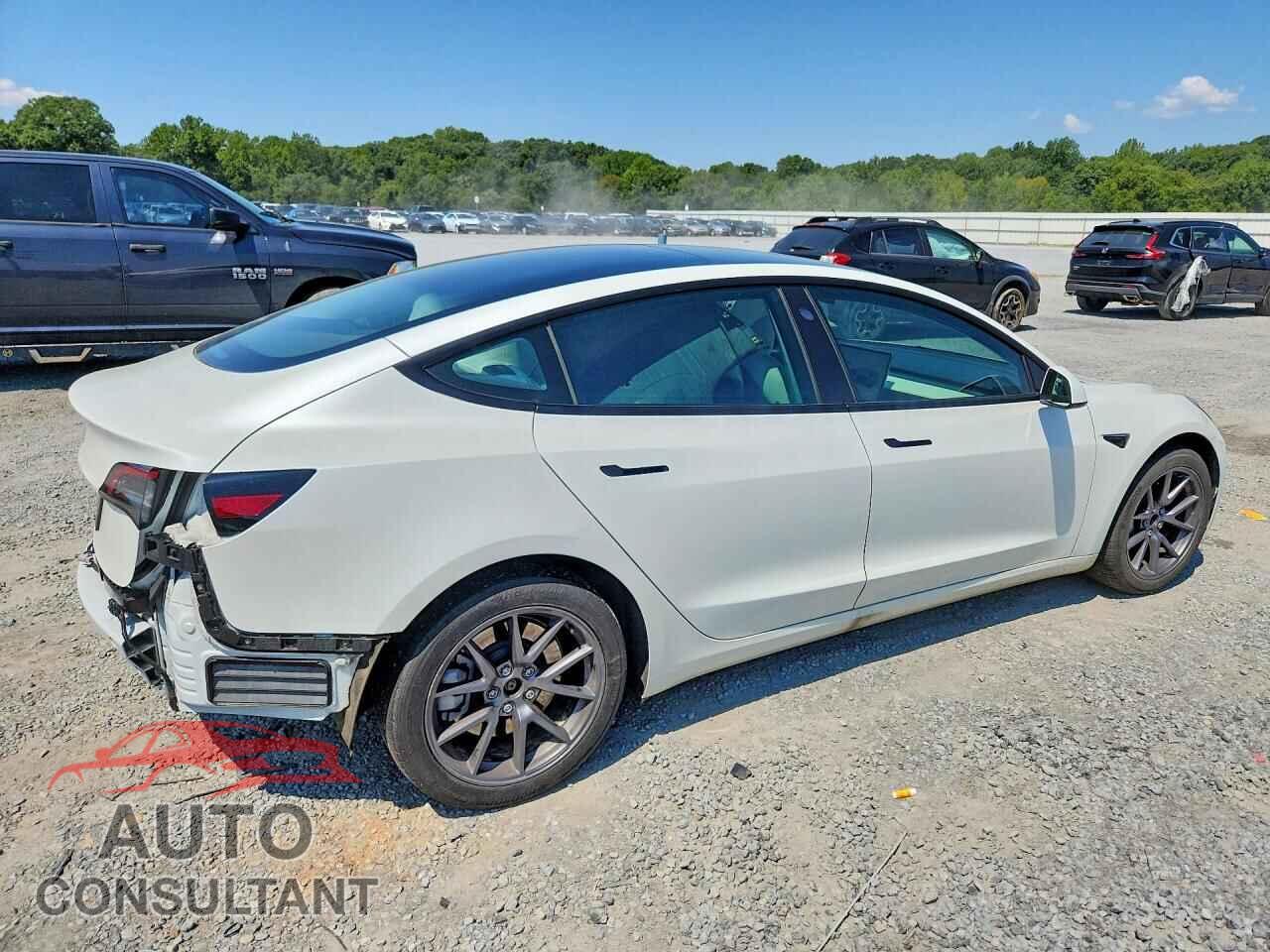 TESLA MODEL 3 2023 - 5YJ3E1EA1PF670075