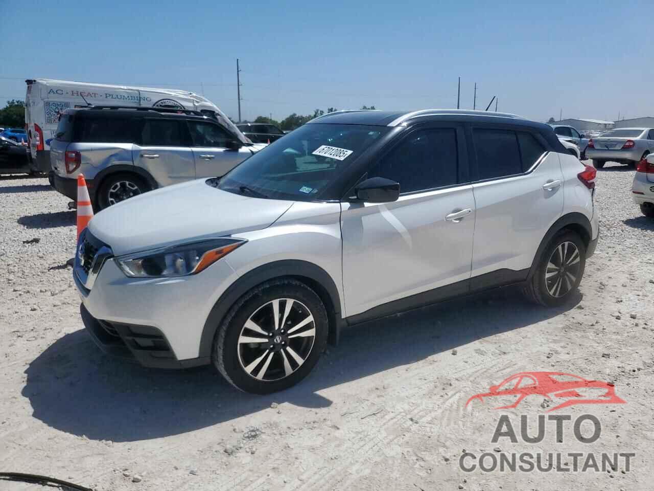 NISSAN KICKS 2019 - 3N1CP5CU0KL516727