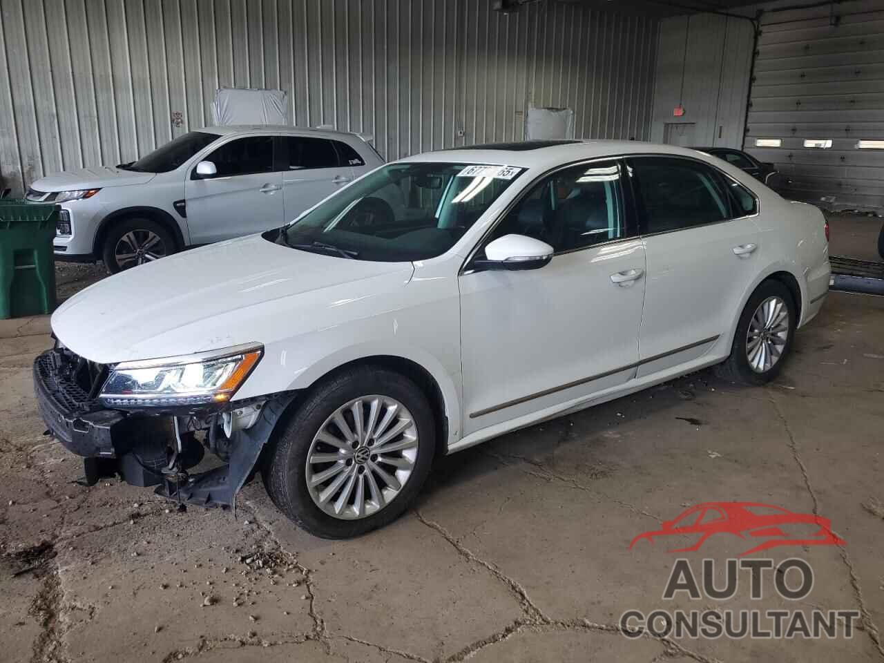 VOLKSWAGEN PASSAT 2016 - 1VWBS7A33GC057822