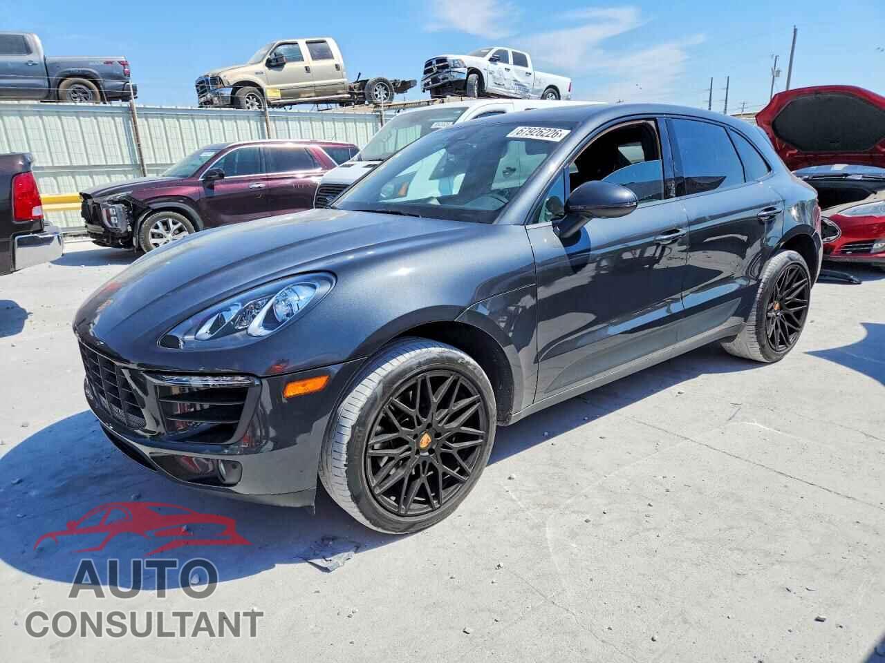 PORSCHE MACAN 2018 - WP1AA2A56JLB14221