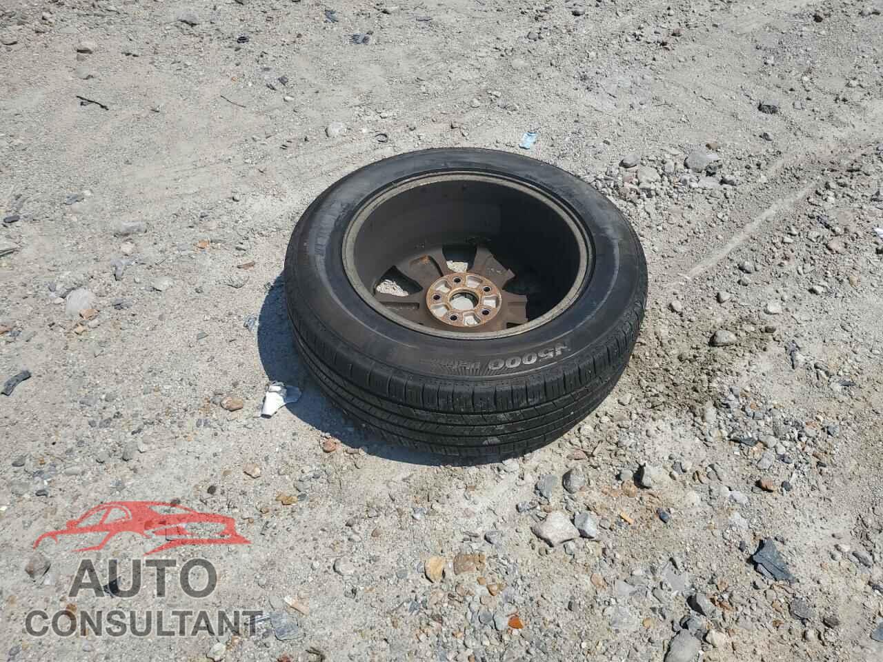 HONDA PILOT 2015 - 5FNYF3H97FB026644