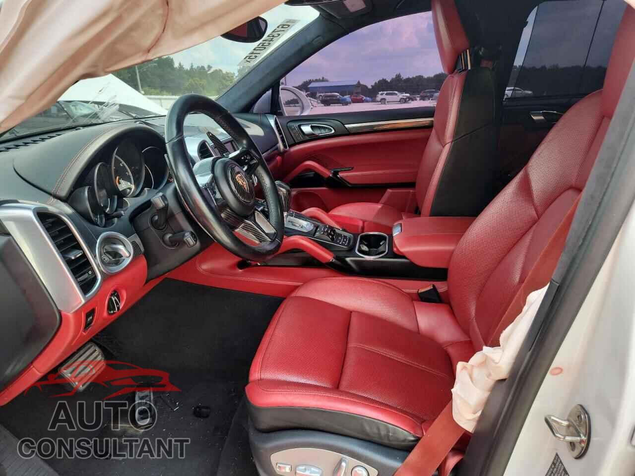 PORSCHE CAYENNE 2015 - WP1AC2A21FLA82270