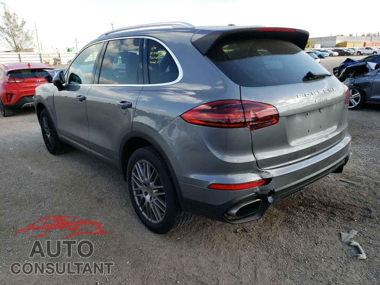 PORSCHE CAYENNE 2018 - WP1AA2A21JKA04009
