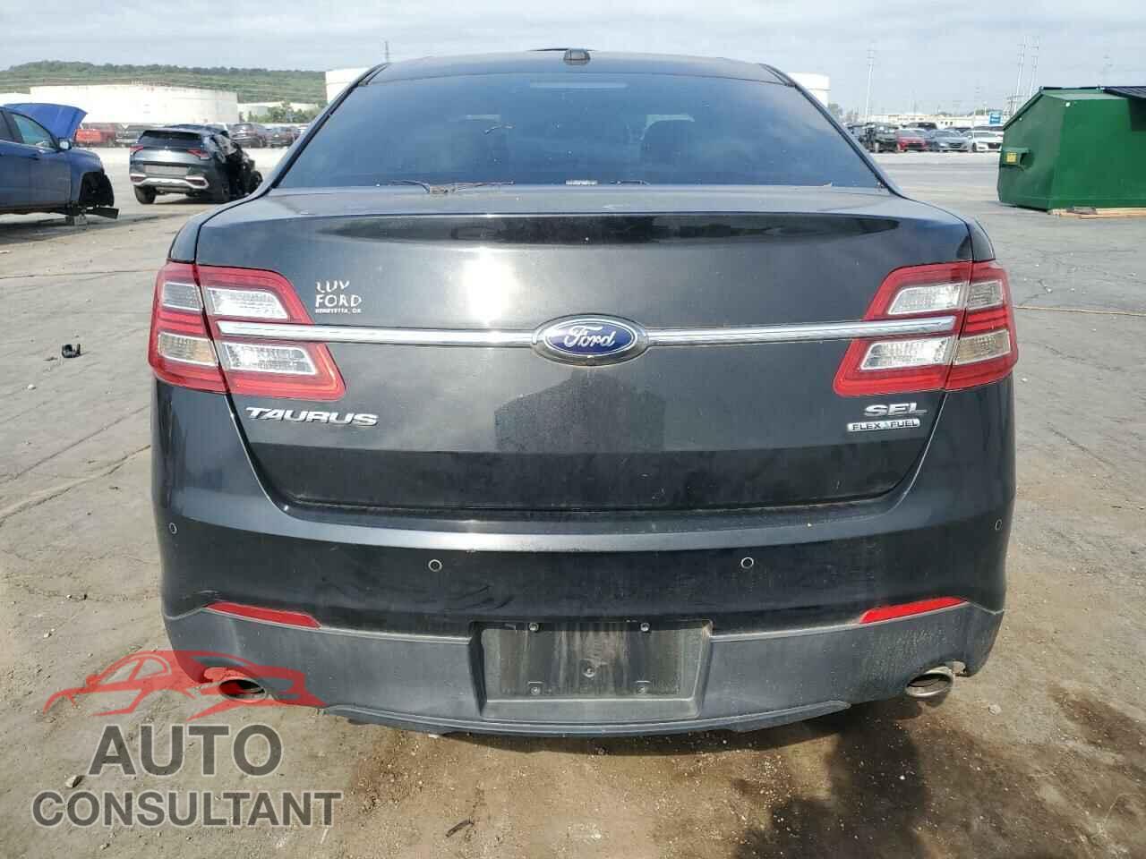 FORD TAURUS 2014 - 1FAHP2E83EG124552