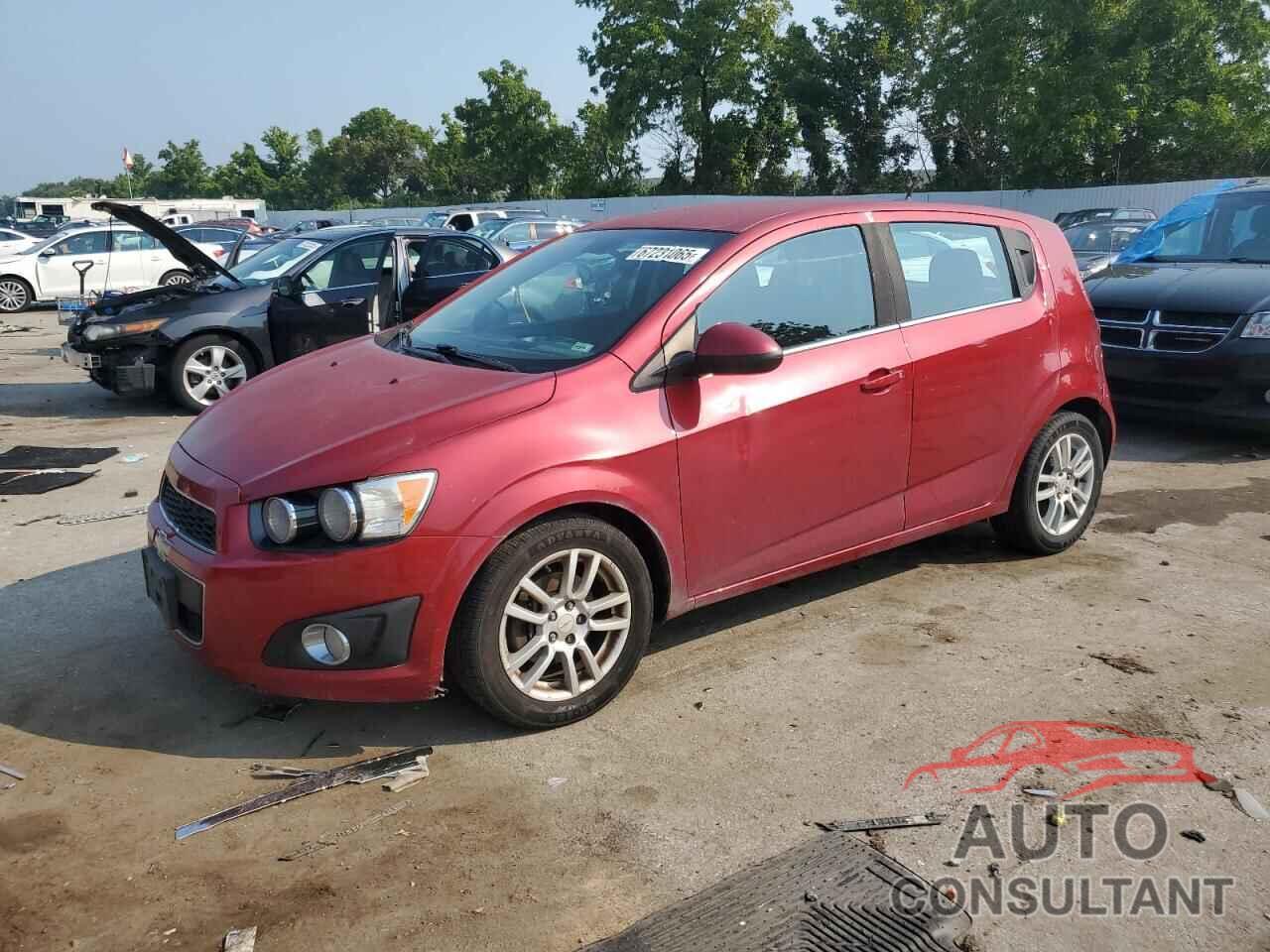 CHEVROLET SONIC 2012 - 1G1JD6SH6C4175051