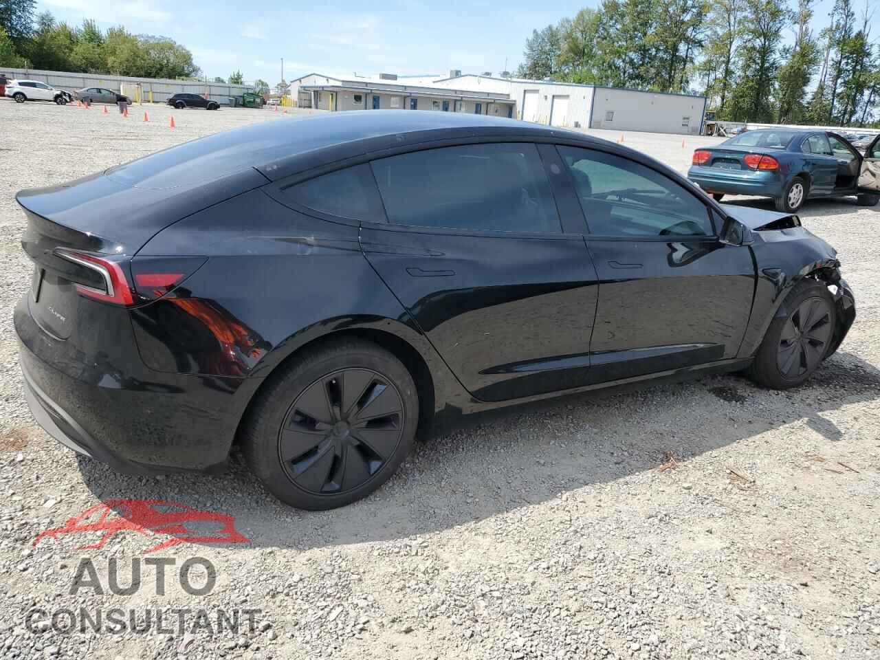 TESLA MODEL 3 2024 - 5YJ3E1EB1RF812324