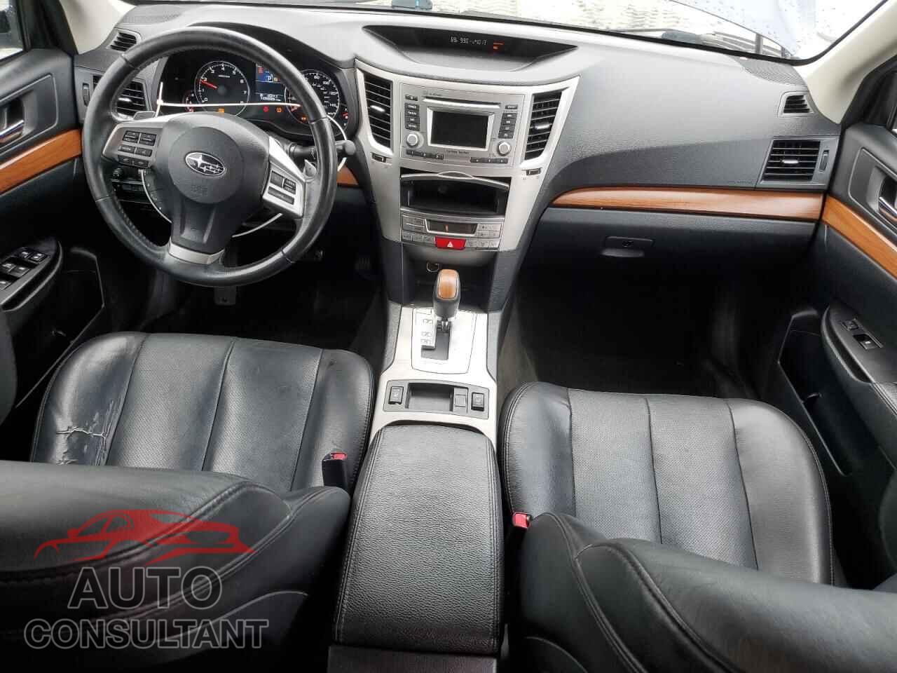 SUBARU OUTBACK 2014 - 4S4BRBLC4E3255462
