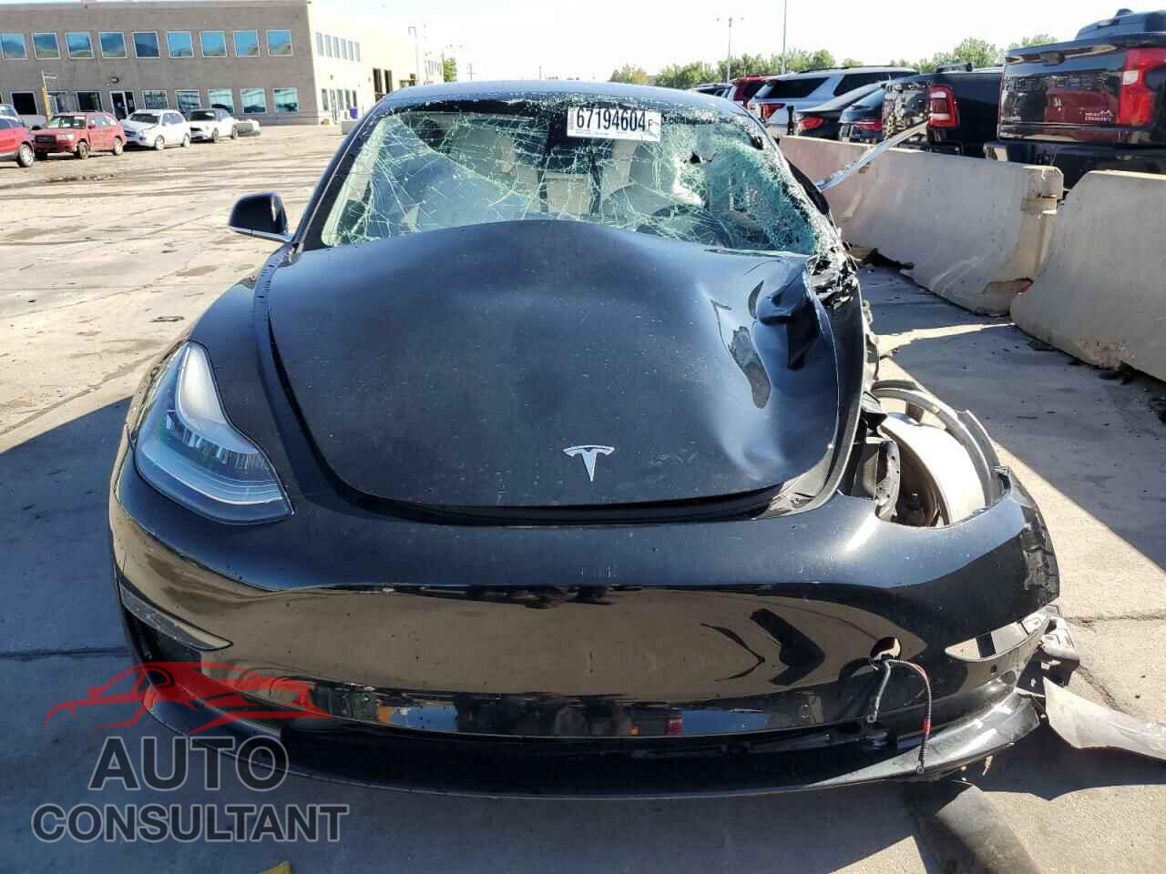 TESLA MODEL 3 2018 - 5YJ3E1EB2JF113031