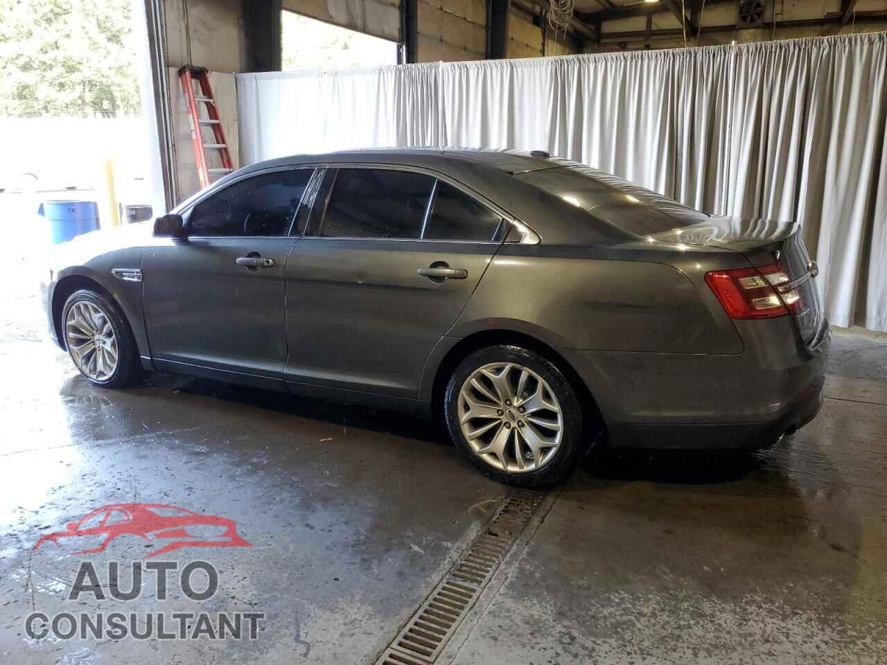FORD TAURUS 2017 - 1FAHP2F85HG111868
